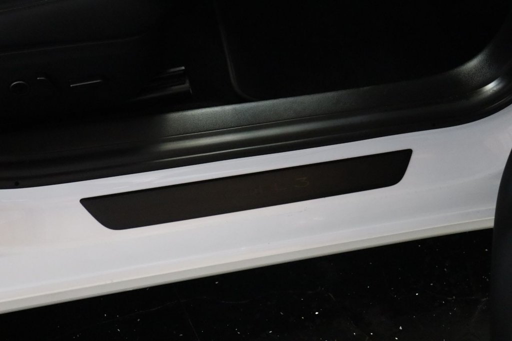 Used Tesla Model 3 2021 for sale - 76245171: Photo 19