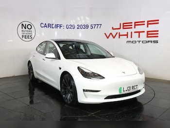 Tesla - Model 3