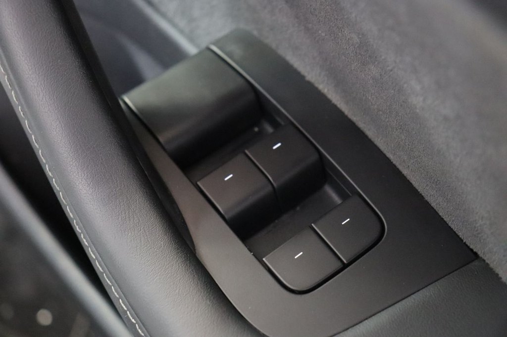 Used Tesla Model 3 2021 for sale - 76245171: Photo 31