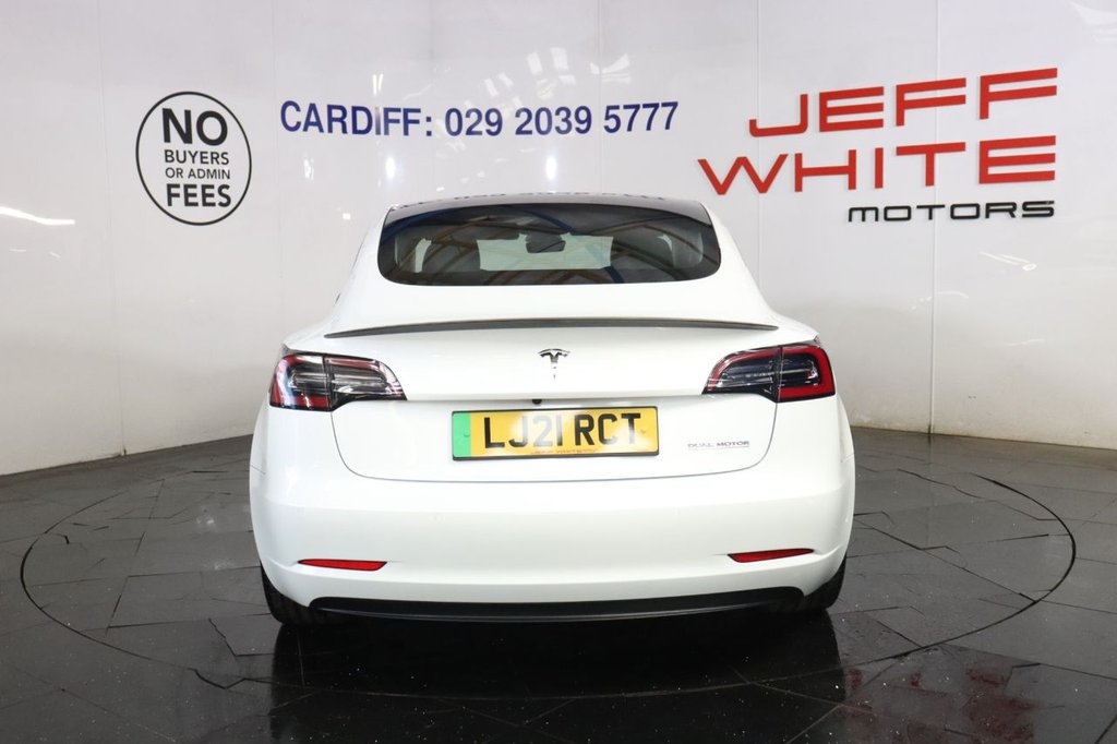 Used Tesla Model 3 2021 for sale - 76245171: Photo 4