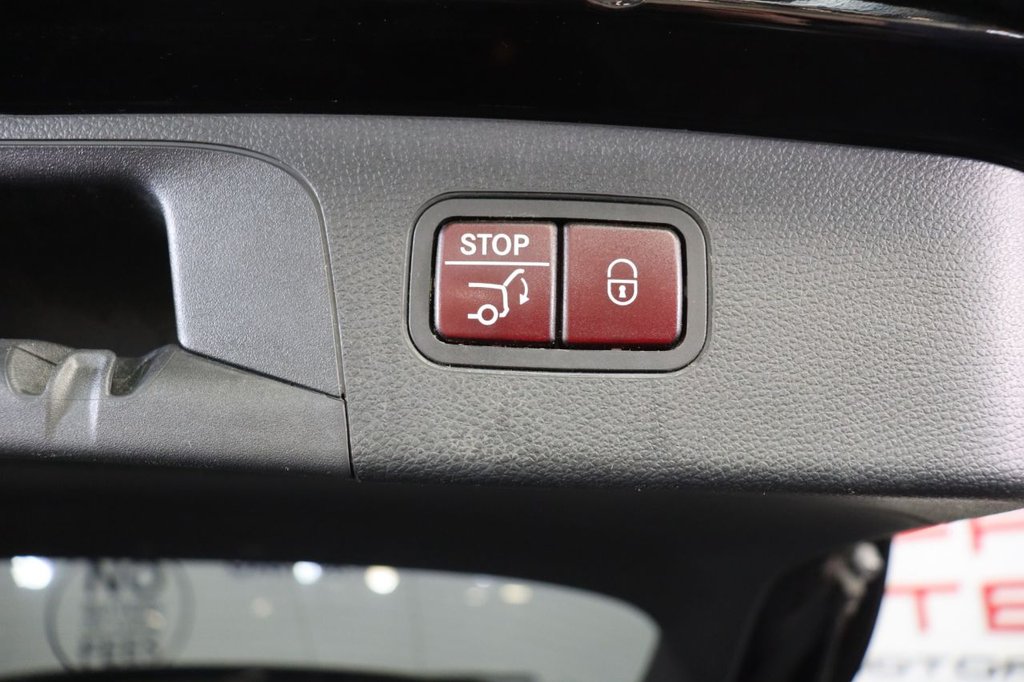 Used Mercedes-Benz GLC 2018 for sale - 78110656: Photo 15