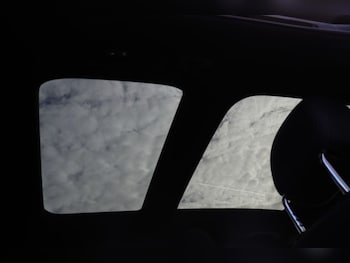 Used Mercedes-Benz GLC 2018 for sale - 78110656: Photo