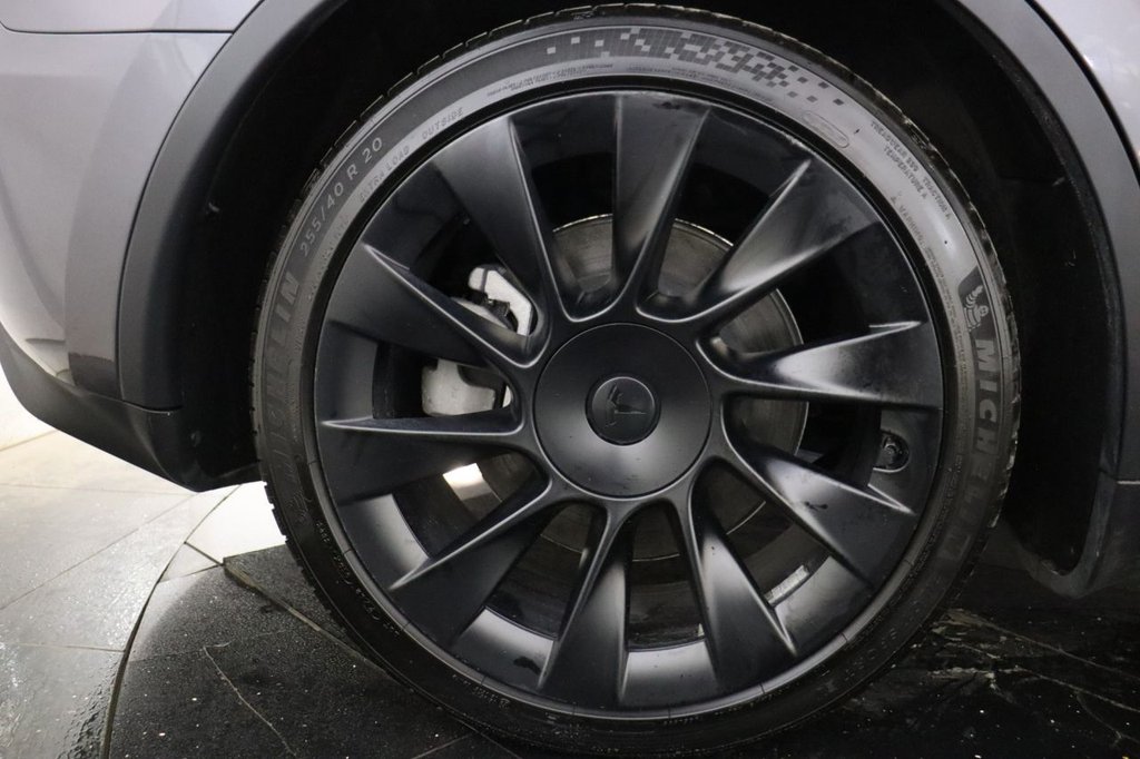 Used Tesla Model Y 2023 for sale - 76417867: Photo 30