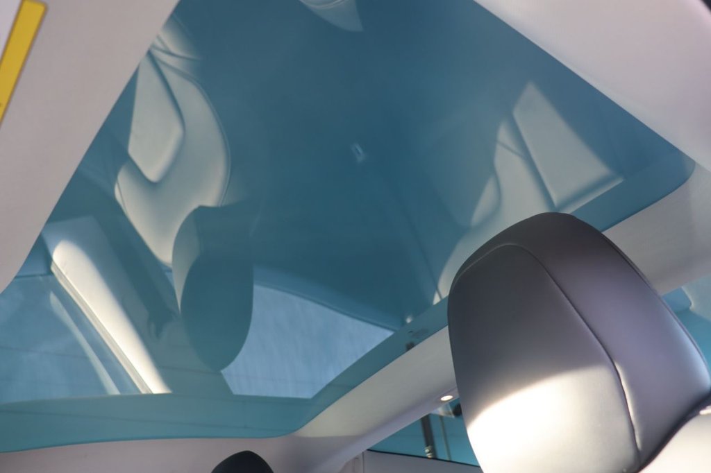 Used Tesla Model 3 2020 for sale - 77096494: Photo 2