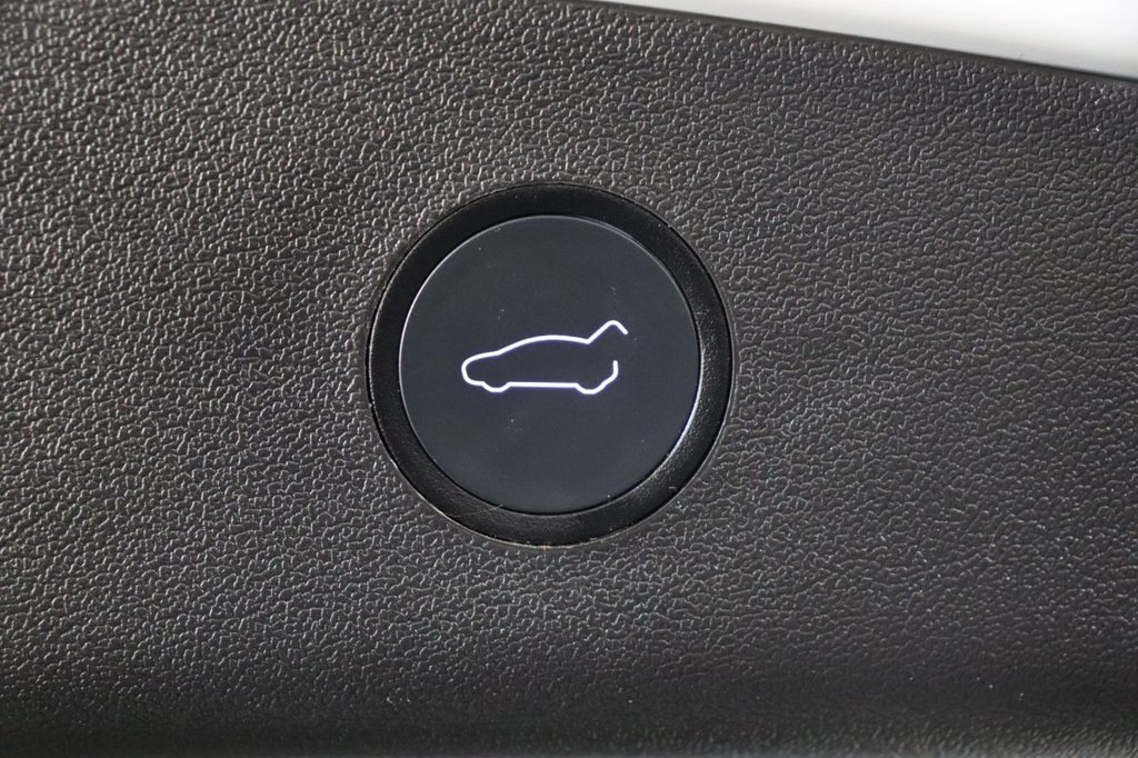 Used Tesla Model 3 2020 for sale - 77096494: Photo 20