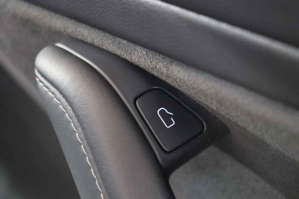 Used Tesla Model 3 2020 for sale - 77096494: Photo 31