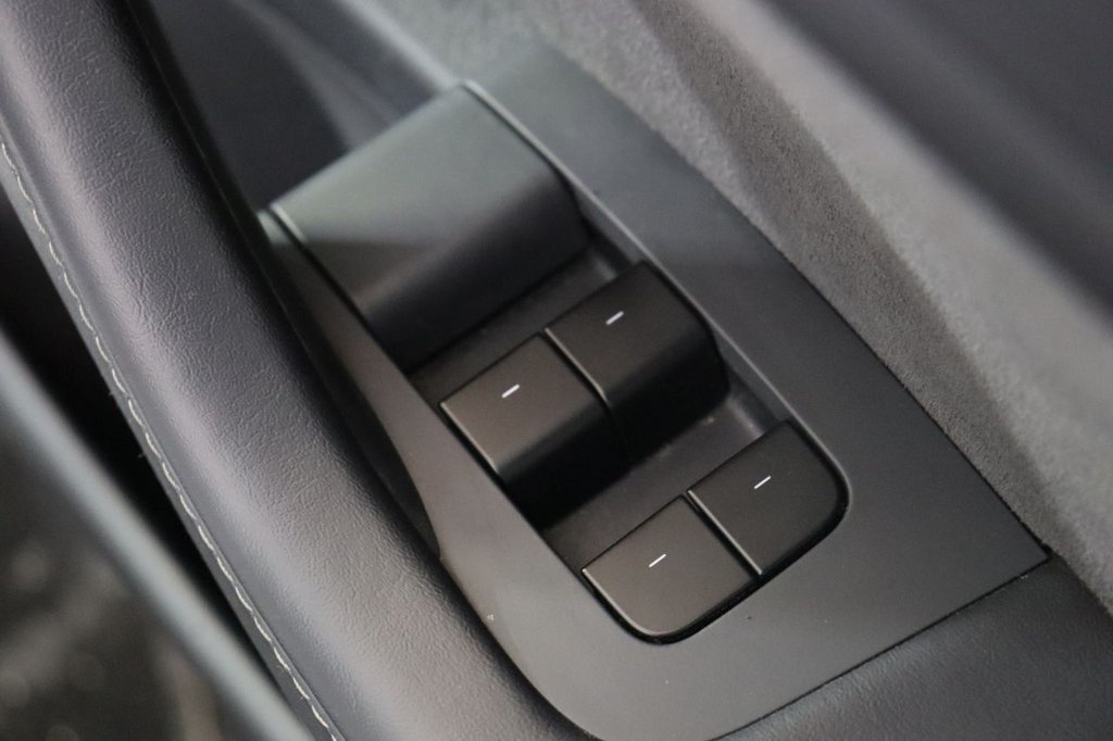 Used Tesla Model 3 2020 for sale - 77096494: Photo 32