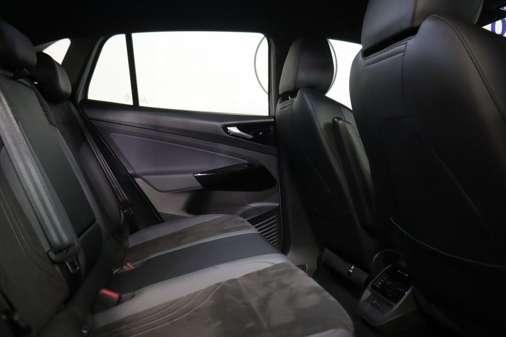 Used Volkswagen ID.4 2023 for sale - 77563911: Photo 27