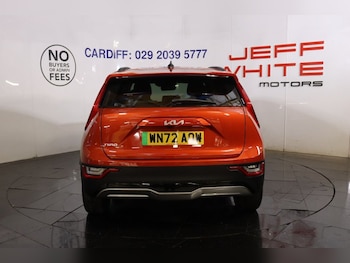 Used Kia Niro 2022 for sale - 76654632: Photo