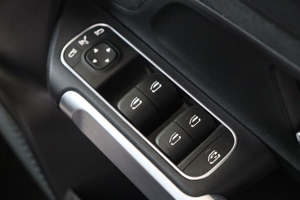 Used Mercedes-Benz EQB 2022 for sale - 76558640: Photo 21