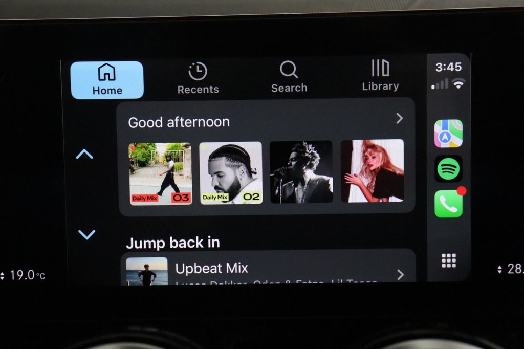 Used Mercedes-Benz EQB 2022 for sale - 76558640: Photo 31