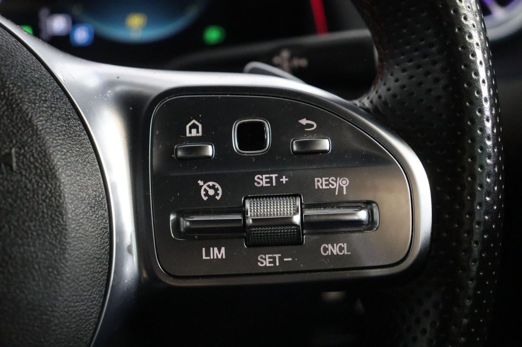 Used Mercedes-Benz EQB 2022 for sale - 76558640: Photo 38