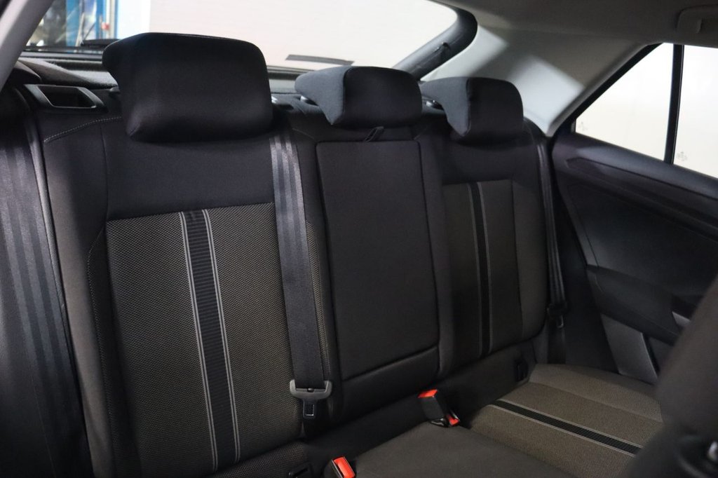 Used Volkswagen T-Roc 2019 for sale - 77850300: Photo 27