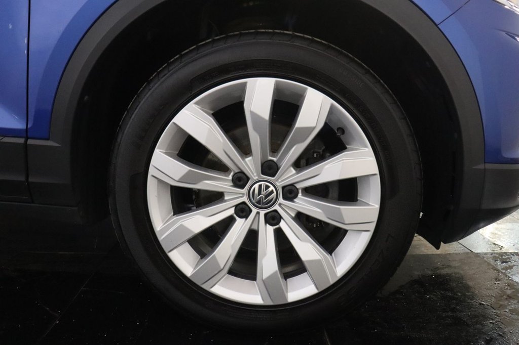 Used Volkswagen T-Roc 2019 for sale - 77850300: Photo 31