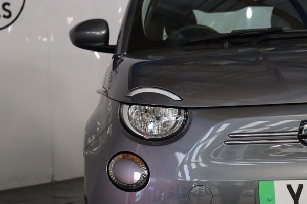 Used Fiat 500e 2021 for sale - 74214560: Photo 12