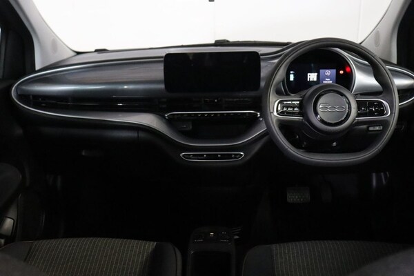 Used Fiat 500e 2021 for sale - 74214560: Photo 3