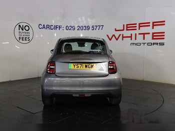 Used Fiat 500e 2021 for sale - 74214560: Photo 4