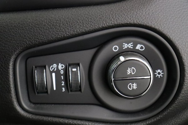 Used Jeep Renegade 2022 for sale - 74416334: Photo 31
