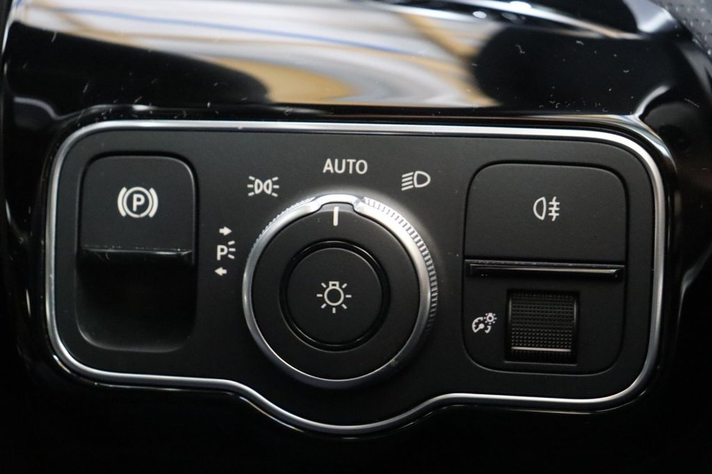 Used Mercedes-Benz CLA 2022 for sale - 77666679: Photo 37