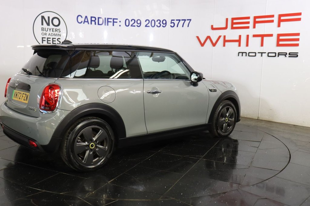 Used MINI Electric Hatch 2022 for sale - 76496199: Photo 11
