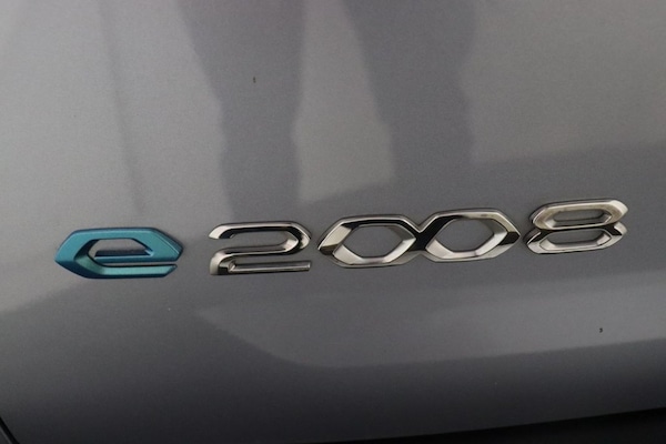 Used Peugeot E-2008 2022 for sale - 75630447: Photo 29