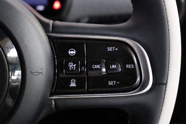 Used Fiat 500e C 2022 for sale - 74877241: Photo 31