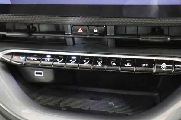 Used Fiat 500e C 2022 for sale - 74877241: Photo 33