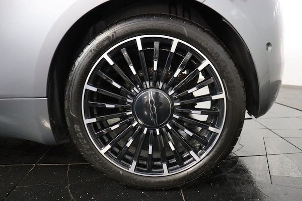 Used Fiat 500e C 2022 for sale - 74877241: Photo 42