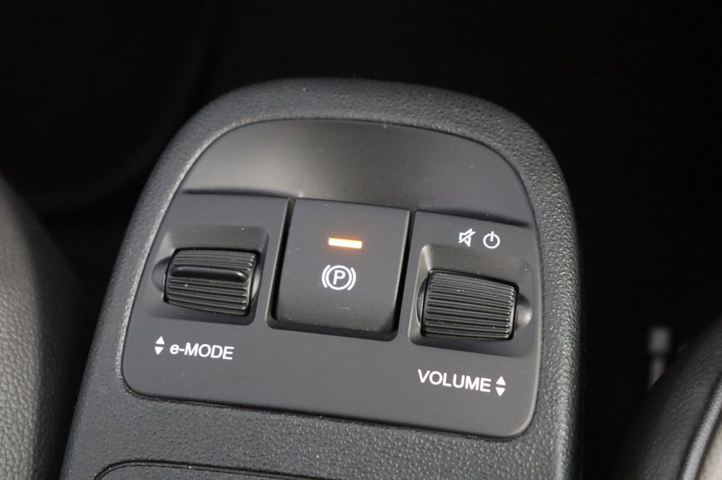 Used Fiat 500e 2021 for sale - 76632491: Photo 32