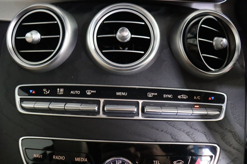 Used Mercedes-Benz C Class 2020 for sale - 76291982: Photo 30