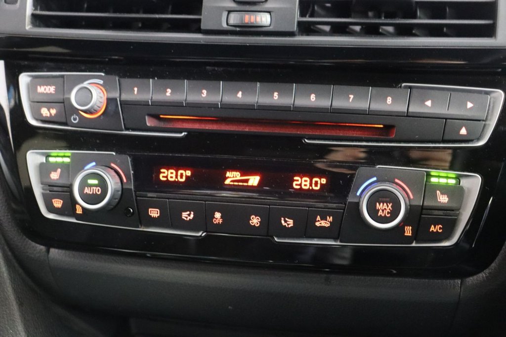 Used BMW 3 Series 2017 for sale - 76417233: Photo 32