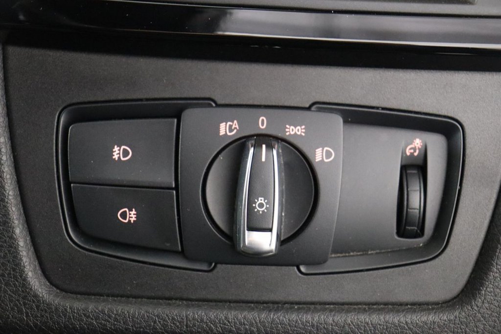 Used BMW 3 Series 2017 for sale - 76417233: Photo 36