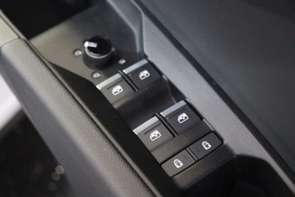 Used Audi Q4 e-tron 2023 for sale - 76973802: Photo 39