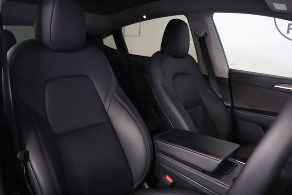 Used Tesla Model Y 2023 for sale - 76273928: Photo 24