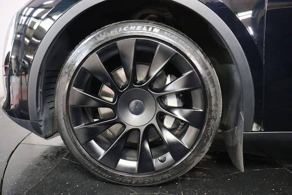 Used Tesla Model Y 2023 for sale - 76273928: Photo 36