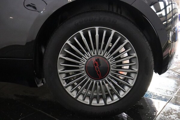 Used Fiat 500e 2021 for sale - 73459610: Photo 36
