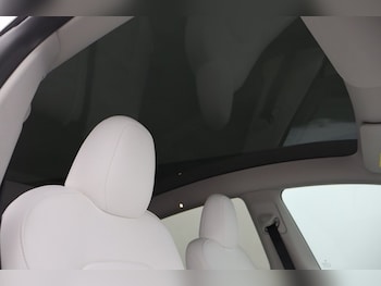 Used Tesla Model Y 2023 for sale - 79414279: Photo