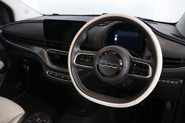 Used Fiat 500e 2021 for sale - 73147956: Photo 20