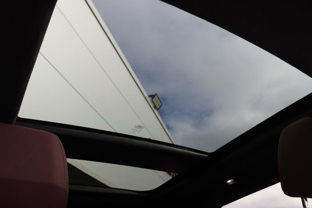 Used Land Rover Range Rover Evoque 2022 for sale - 77621532: Photo 11