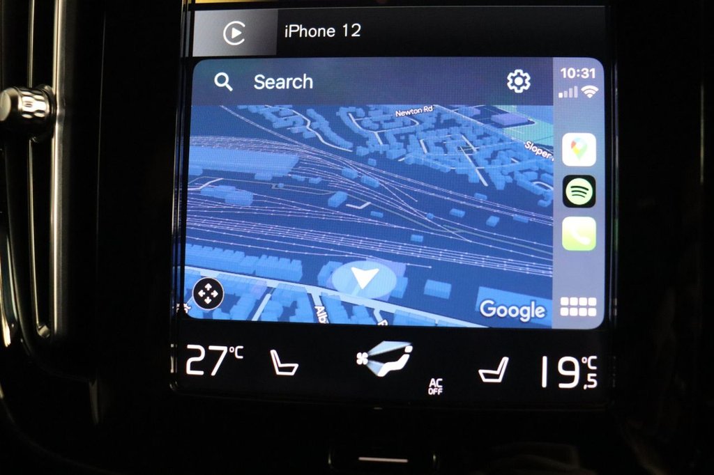 Used Volvo XC40 2023 for sale - 76297099: Photo 10