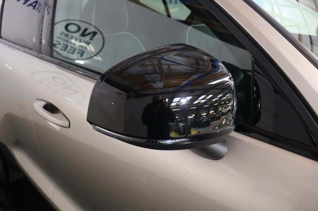 Used Volvo XC40 2023 for sale - 76297099: Photo 12