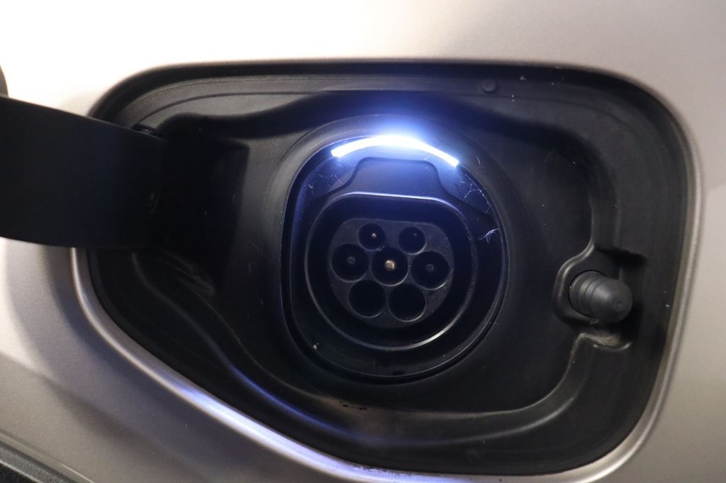 Used Volvo XC40 2023 for sale - 76297099: Photo 14