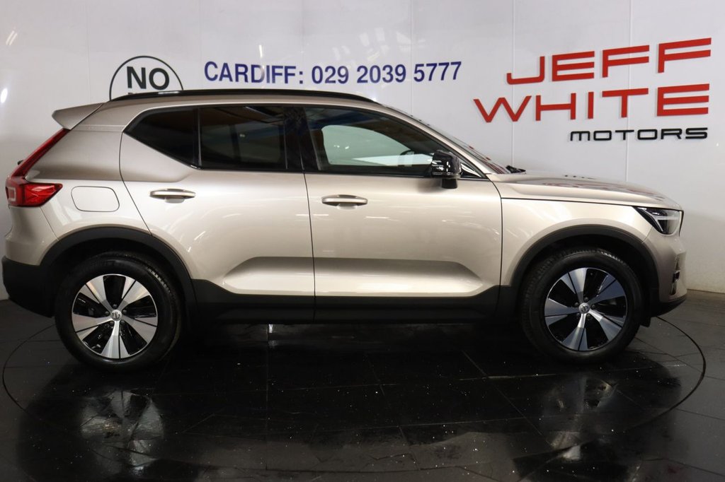 Used Volvo XC40 2023 for sale - 76297099: Photo 6