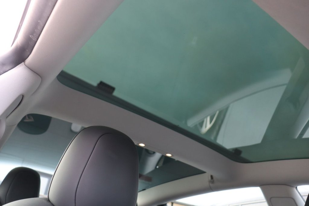 Used Tesla Model 3 2021 for sale - 77563944: Photo 3