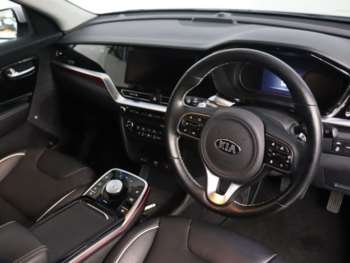 Used Kia Niro 2020 for sale - 69302130: Photo