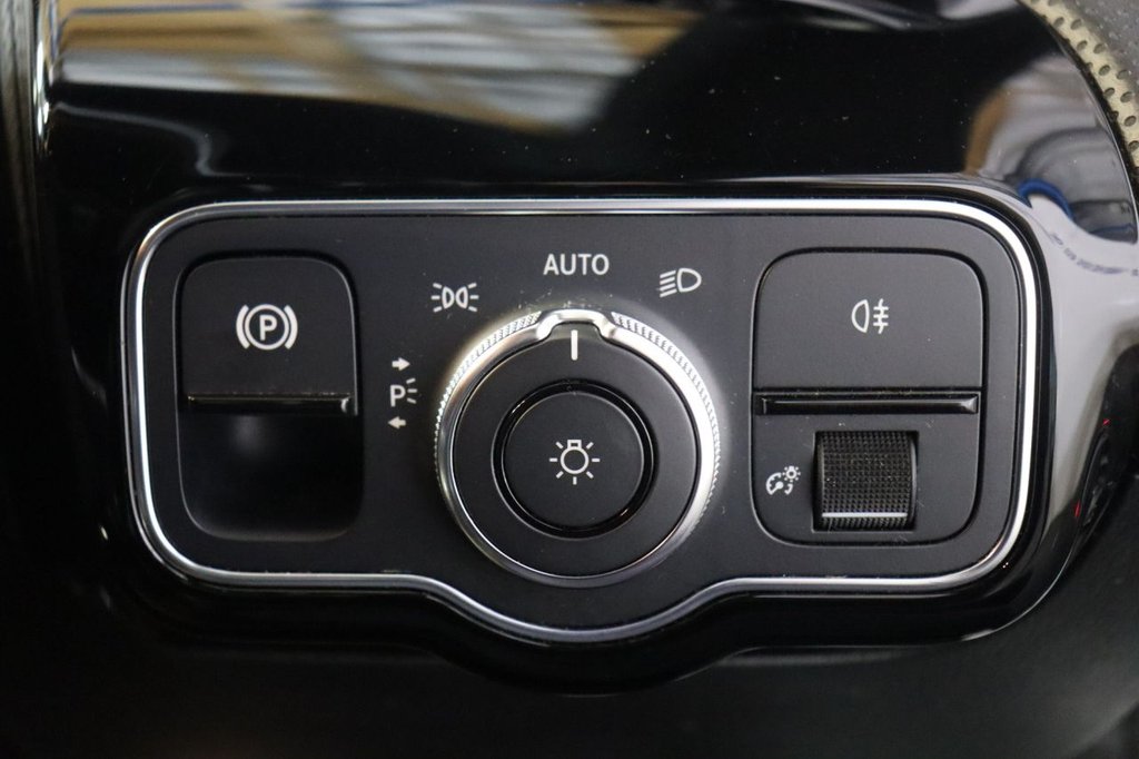 Used Mercedes-Benz CLA 2021 for sale - 76178445: Photo 38