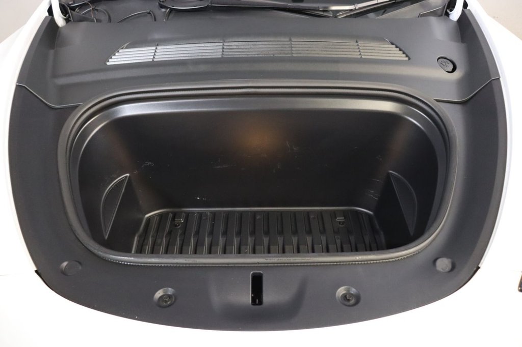 Used Tesla Model Y 2024 for sale - 76910064: Photo 20