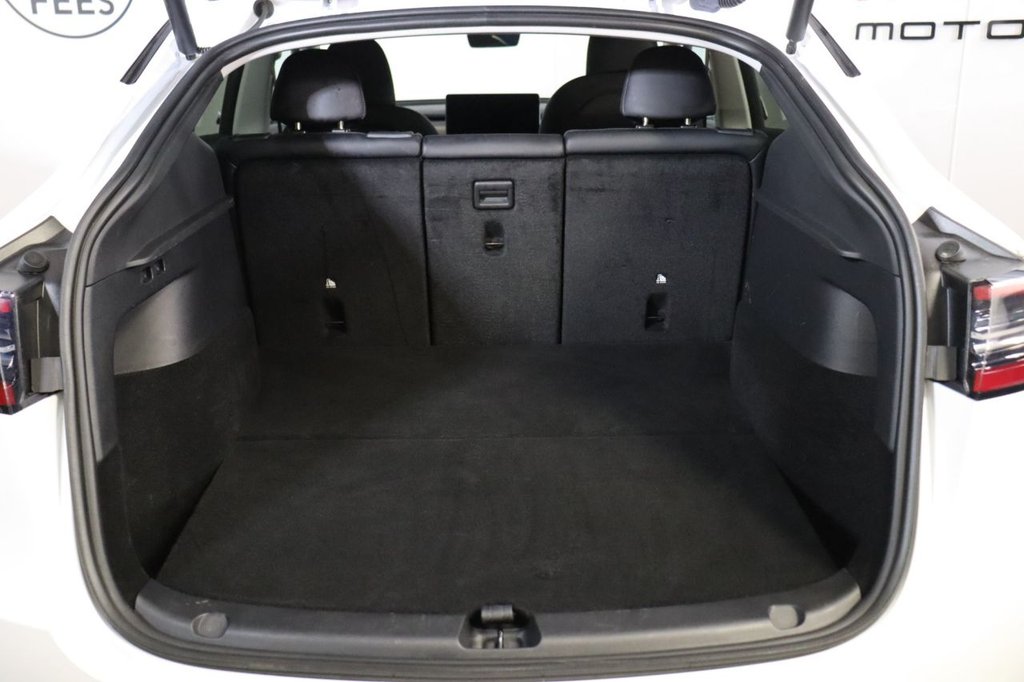 Used Tesla Model Y 2024 for sale - 76910064: Photo 25