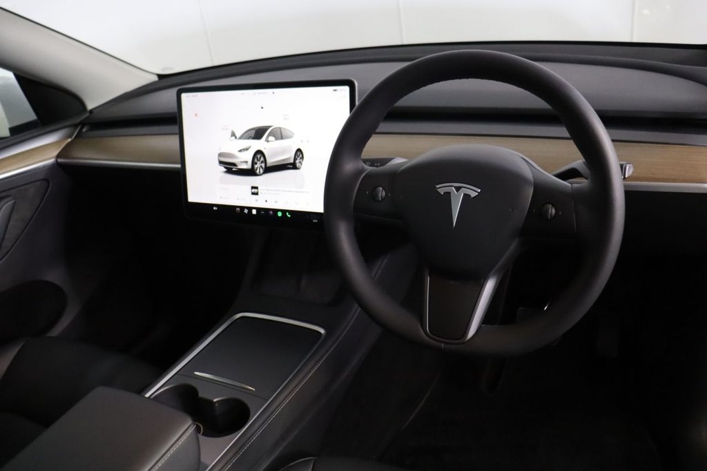 Used Tesla Model Y 2024 for sale - 76910064: Photo 30