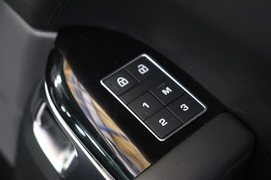 Used Land Rover Range Rover Sport 2021 for sale - 76429871: Photo 26